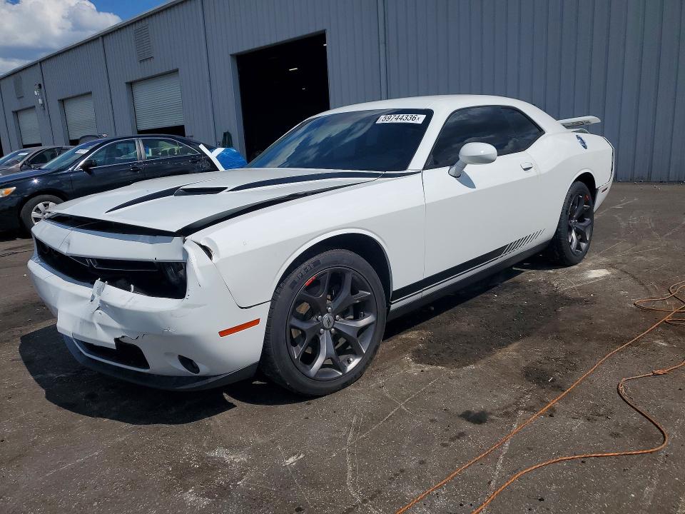 59744336 :رقم المزاد ، 2C3CDZAG4KH746729 vin ، 2019 Dodge Challenger مزاد بيع