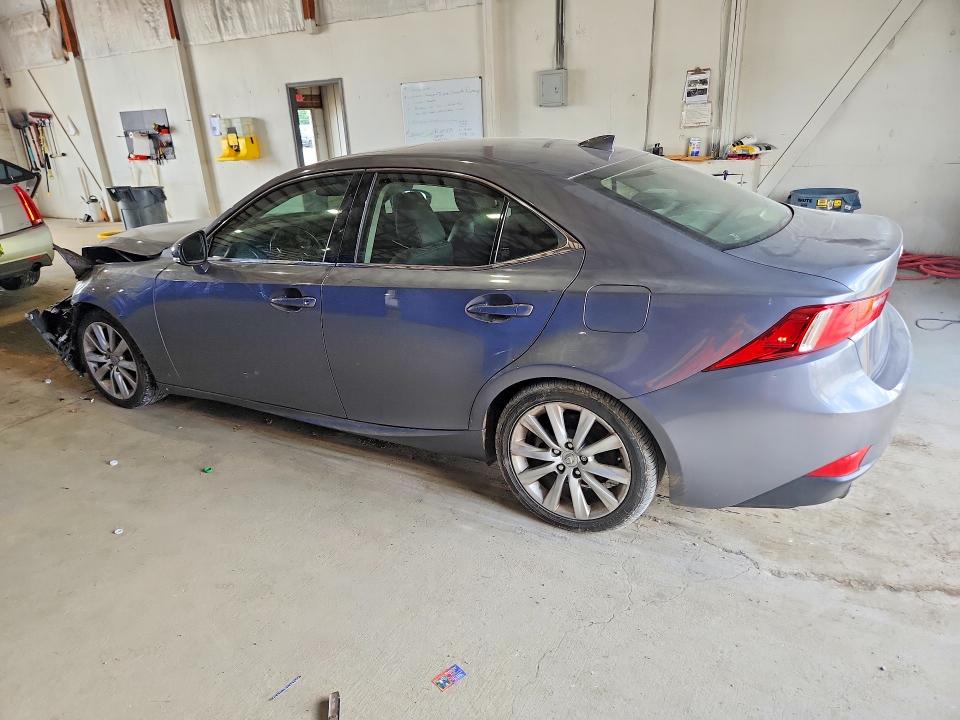 Auction sale of the 2015 Lexus Is, vin: JTHCF1D23F5023554, lot number: 61222706