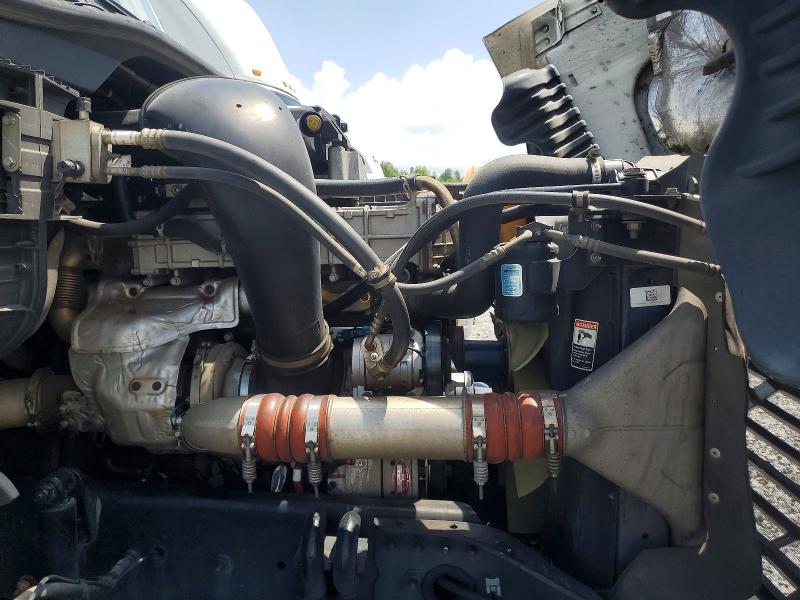 Продажа на аукционе авто 2015 Freightliner Cascadia, vin: 1FUBGEDV5FLGH4778, номер лота: 61965306