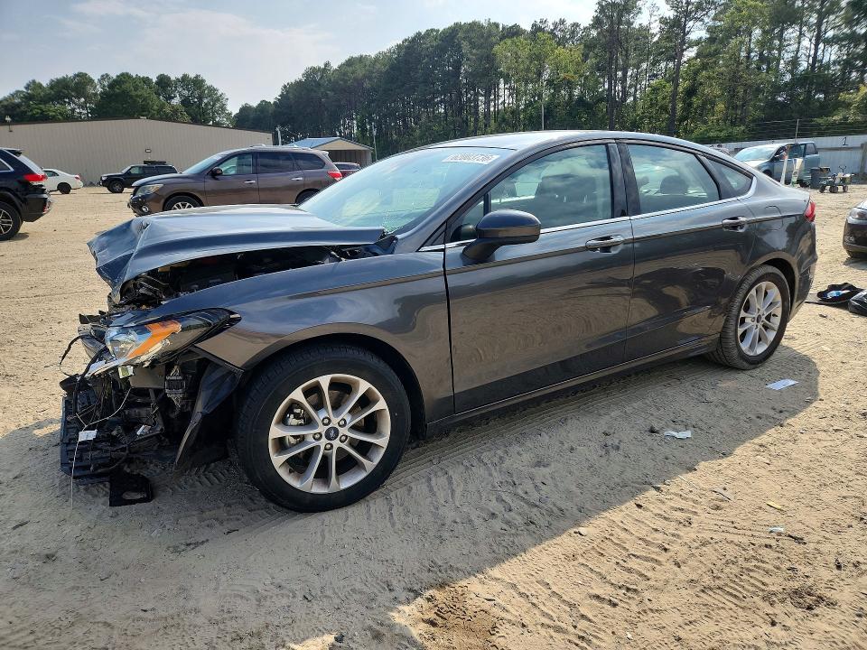 Продажа на аукционе авто 2020 Ford Fusion, vin: 3FA6P0HD8LR123214, номер лота: 62003736