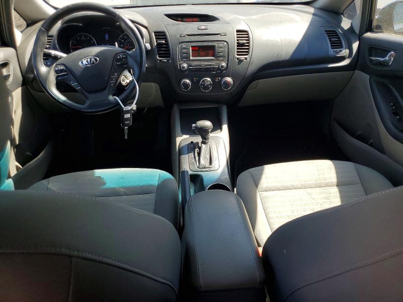 61424196 :رقم المزاد ، KNAFX4A8XF5364369 vin ، 2015 Kia Forte مزاد بيع