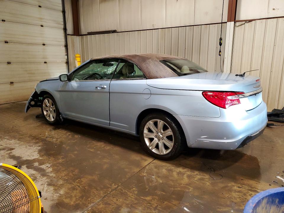 Продажа на аукционе авто 2013 Chrysler 200, vin: 1C3BCBEB7DN736162, номер лота: 61981316