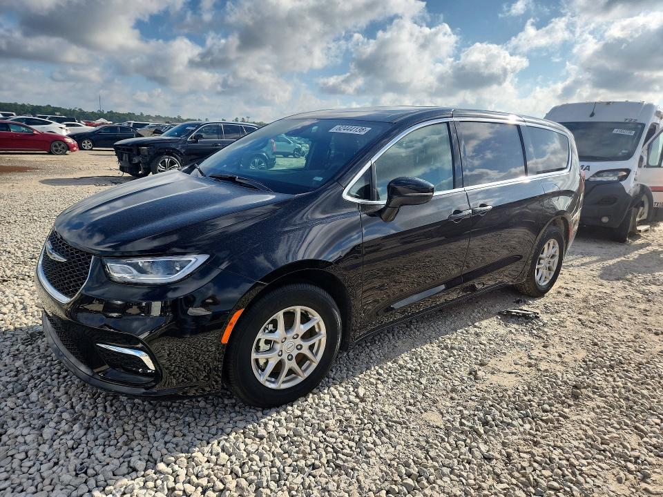 Продажа на аукционе авто 2026 Chrysler Pacifica, vin: 2C4RC1BG6TR196583, номер лота: 62444136