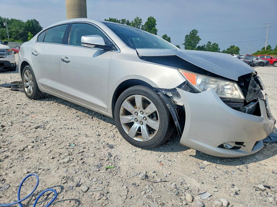 2010 Buick Lacrosse მანქანა იყიდება აუქციონზე, vin: 1G4GE5EV7AF239539, აუქციონის ნომერი: 61323096