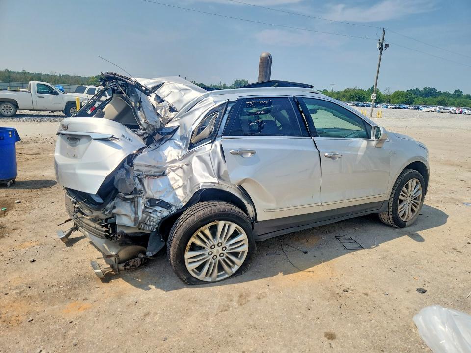 63124406 :رقم المزاد ، 1GYKNFRS2KZ235056 vin ، 2019 Cadillac Xt5 مزاد بيع