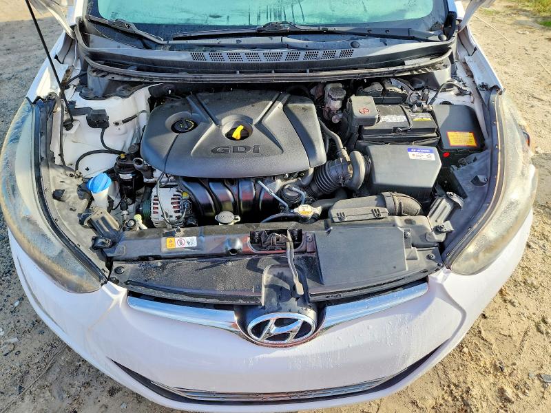 61065656 :رقم المزاد ، KMHDH4AH7FU229617 vin ، 2015 Hyundai Elantra مزاد بيع