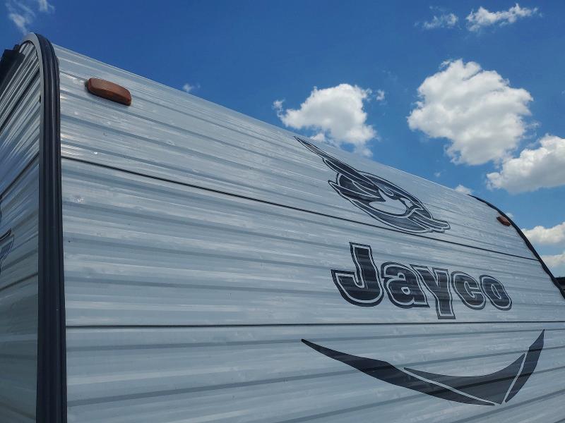 Продажа на аукционе авто 2016 Jayco Jay Jay Flight, vin: 1UJBJ0BN0G17V0145, номер лота: 60641436