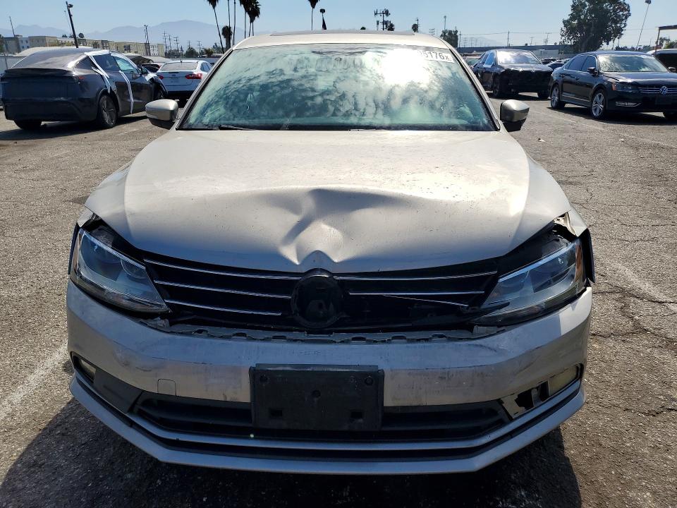 2015 Volkswagen Jetta მანქანა იყიდება აუქციონზე, vin: 3VWD17AJXFM204421, აუქციონის ნომერი: 62705176