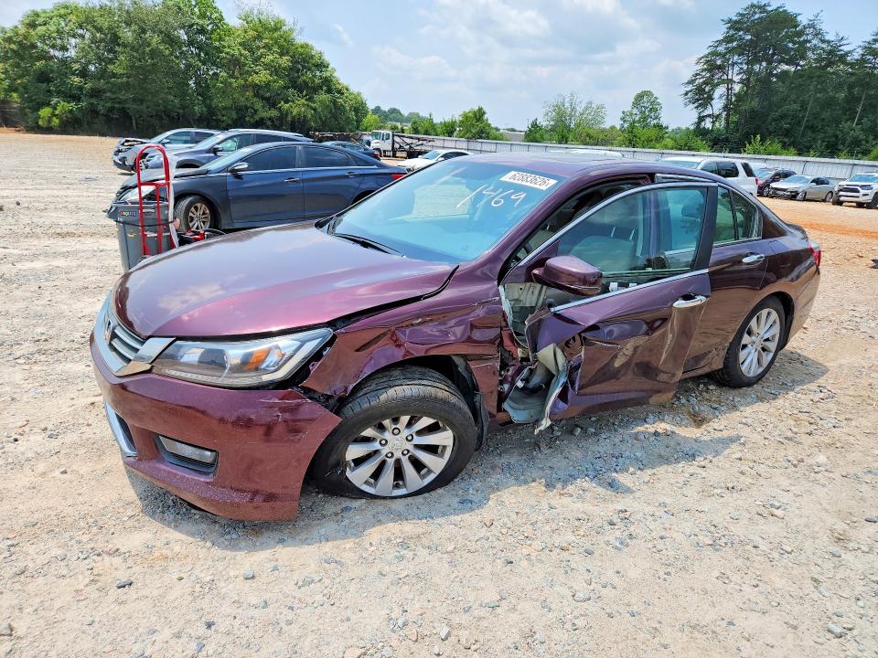 Продажа на аукционе авто 2015 Honda Accord, vin: 1HGCR2F7XFA211469, номер лота: 62883626