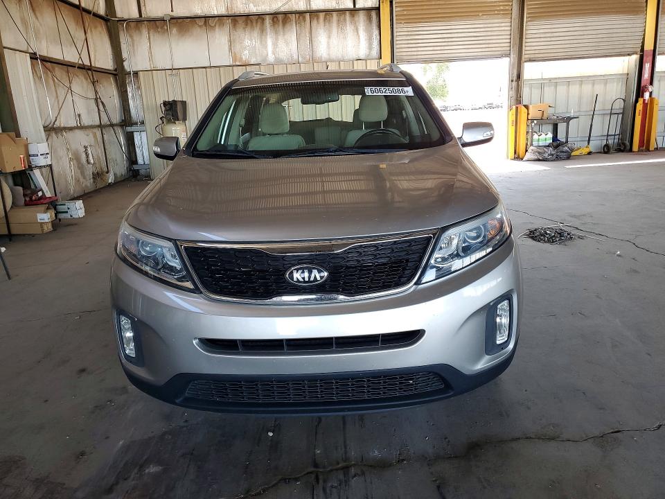 2015 Kia Sorento მანქანა იყიდება აუქციონზე, vin: 5XYKT3A62FG570993, აუქციონის ნომერი: 60625086