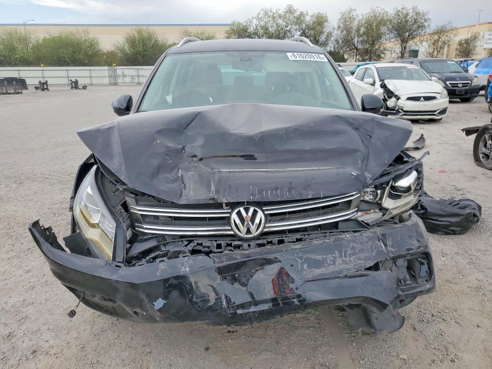 2016 Volkswagen Tiguan მანქანა იყიდება აუქციონზე, vin: WVGAV7AX2GW554461, აუქციონის ნომერი: 61620916