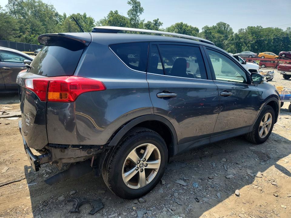 Продаж на аукціоні авто 2015 Toyota Rav4, vin: JTMRFREV2FD132399, номер лоту: 61044646