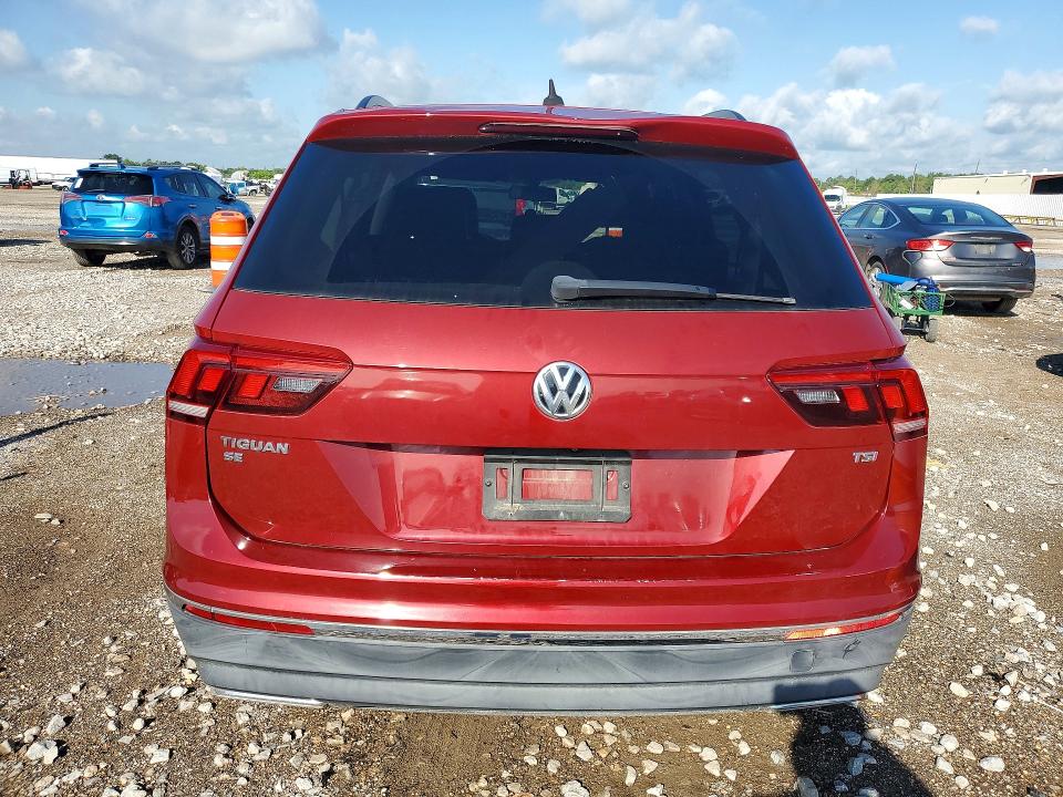 Продаж на аукціоні авто 2018 Volkswagen Tiguan, vin: 3VV3B7AX7JM044248, номер лоту: 85631225