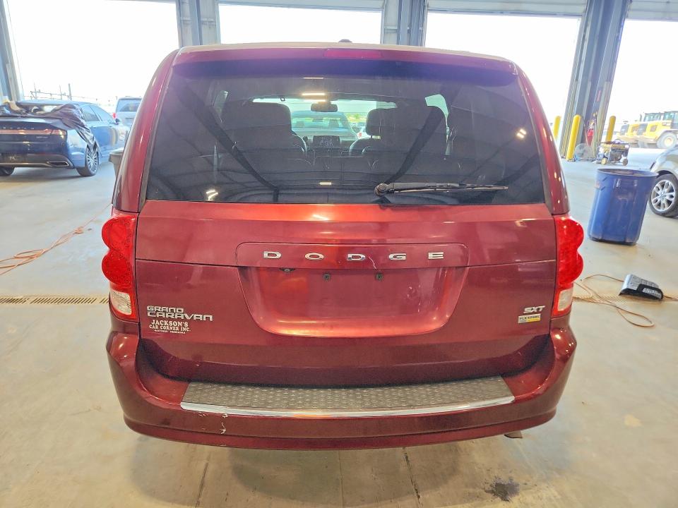 60931666 :رقم المزاد ، 2C4RDGCG4KR693368 vin ، 2019 Dodge Grand Caravan مزاد بيع