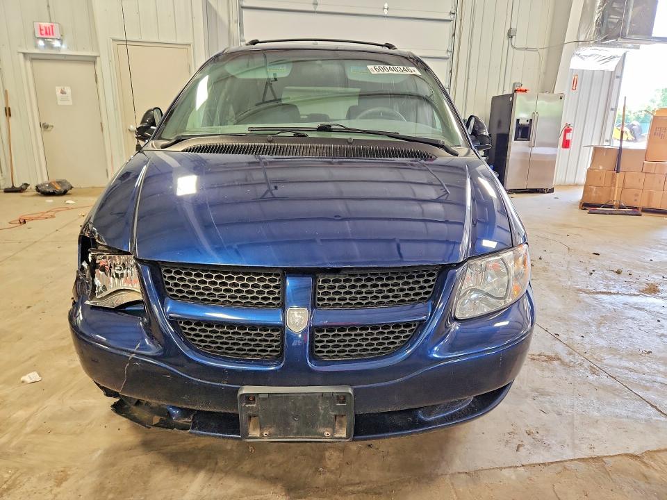60040346 :رقم المزاد ، 2B4GP44381R403329 vin ، 2001 Dodge Grand Caravan مزاد بيع