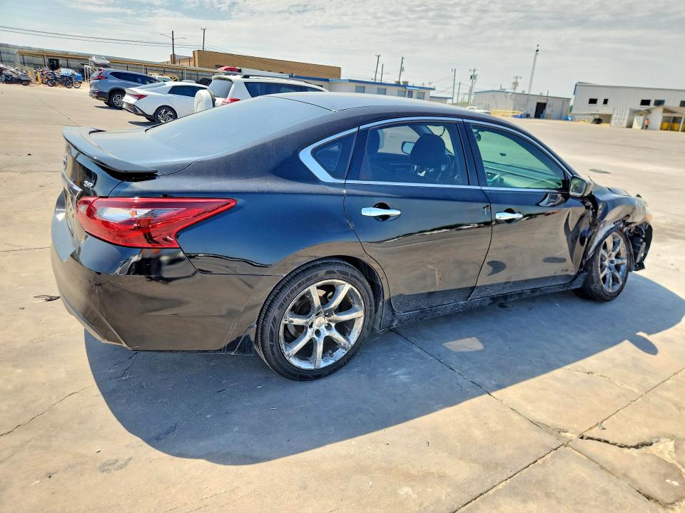 Продаж на аукціоні авто 2017 Nissan Altima, vin: 1N4AL3AP9HN338509, номер лоту: 63592726