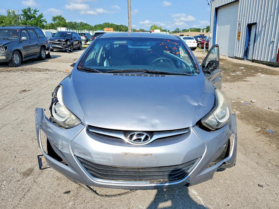 Продажа на аукционе авто 2016 Hyundai Elantra, vin: 5NPDH4AE3GH752123, номер лота: 62803896