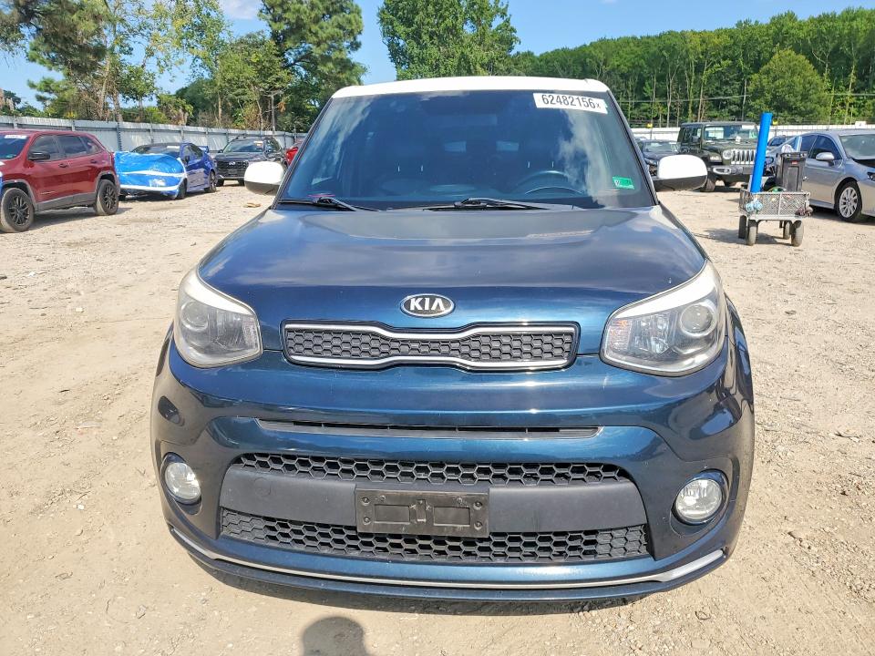62482156 :رقم المزاد ، KNDJP3A51J7622594 vin ، 2018 Kia Soul مزاد بيع