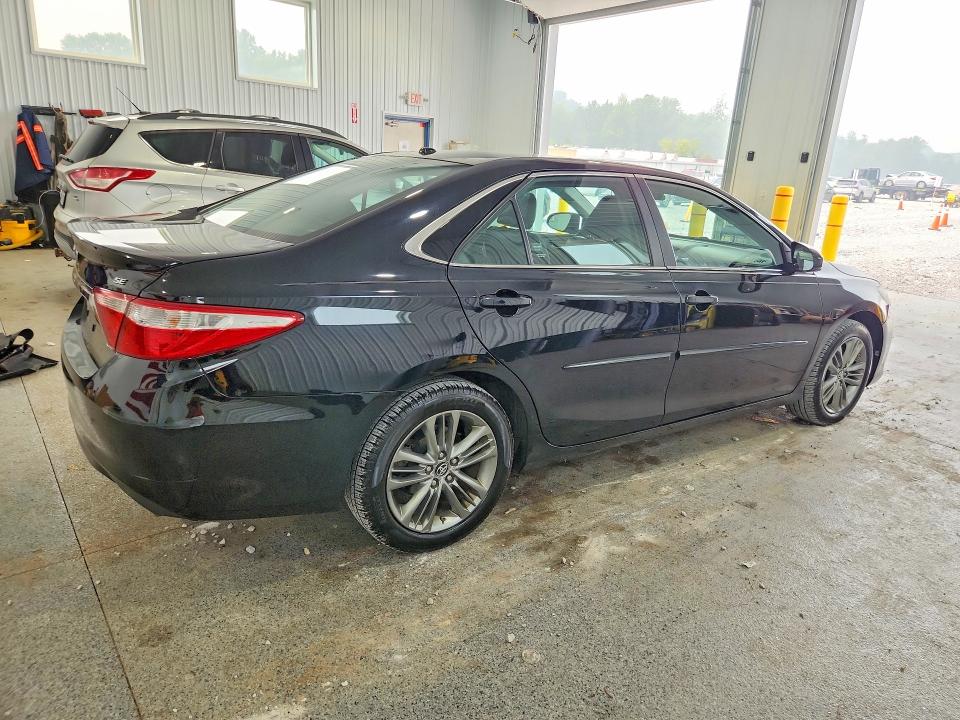 2017 Toyota Camry მანქანა იყიდება აუქციონზე, vin: 4T1BF1FK1HU434241, აუქციონის ნომერი: 61684936