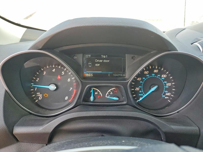 Продаж на аукціоні авто 2015 Ford Escape, vin: 1FMCU9J9XFUB23305, номер лоту: 61015166