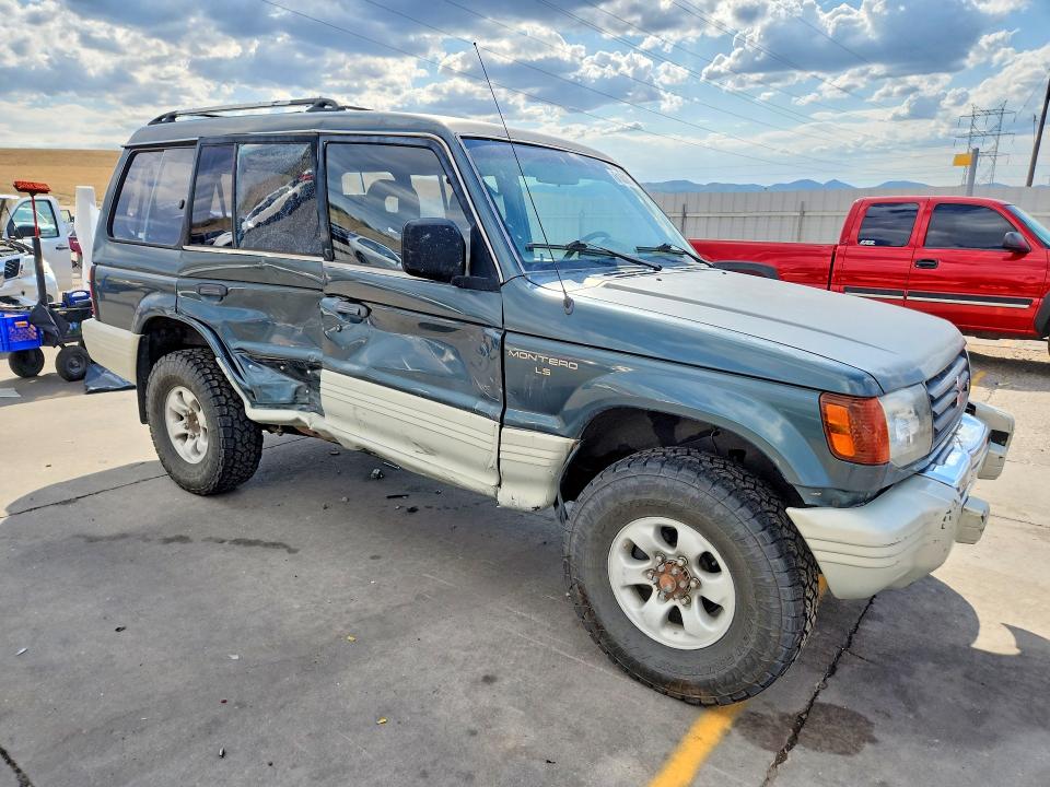 1995 Mitsubishi Montero მანქანა იყიდება აუქციონზე, vin: JA4MR41H0SJ009811, აუქციონის ნომერი: 61601876