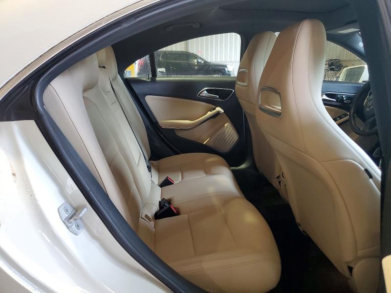 2018 Mercedes-benz Cla მანქანა იყიდება აუქციონზე, vin: WDDSJ4GB8JN526939, აუქციონის ნომერი: 62031216