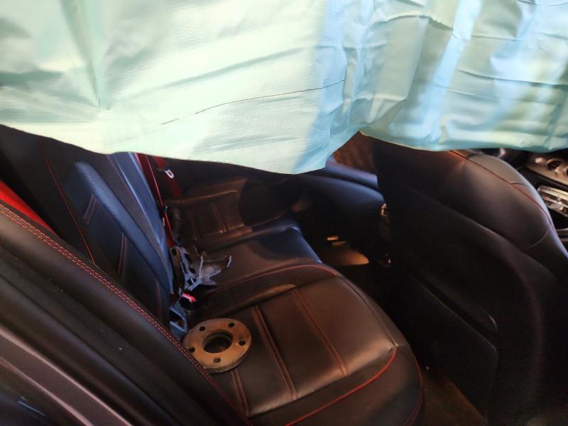 60858286 :رقم المزاد ، WDDZF6EBXJA391761 vin ، 2018 Mercedes-benz E مزاد بيع