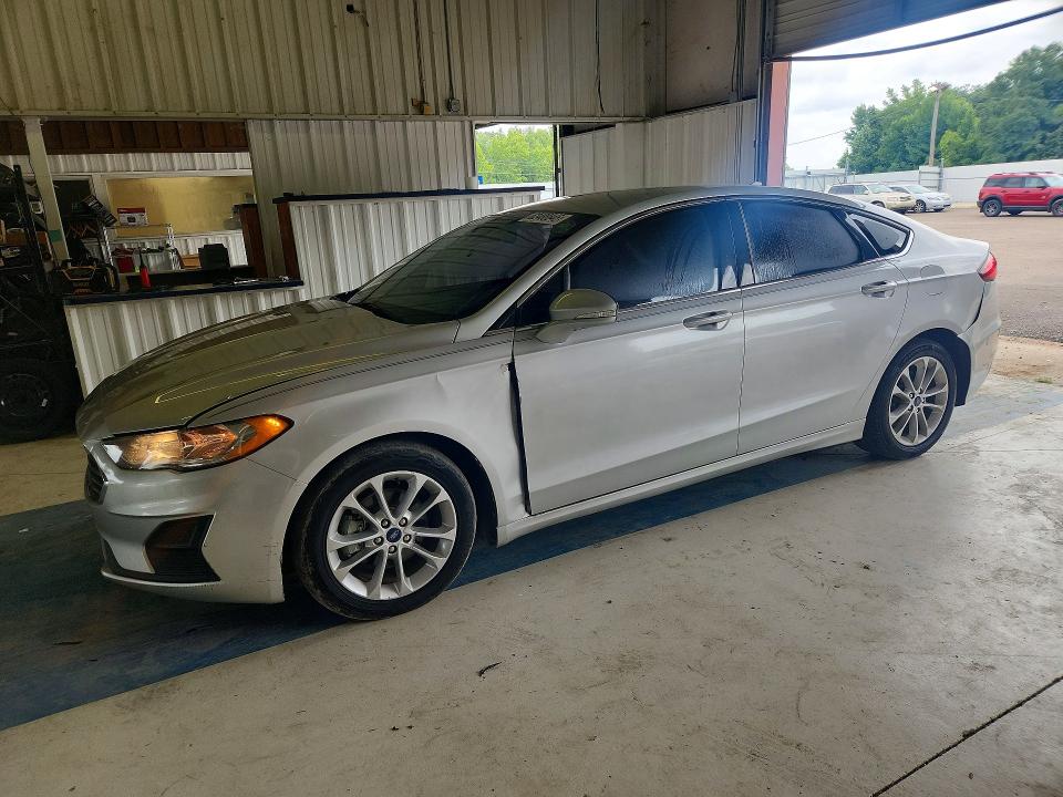 Auction sale of the 2019 Ford Fusion, vin: 3FA6P0HD7KR275015, lot number: 62488846