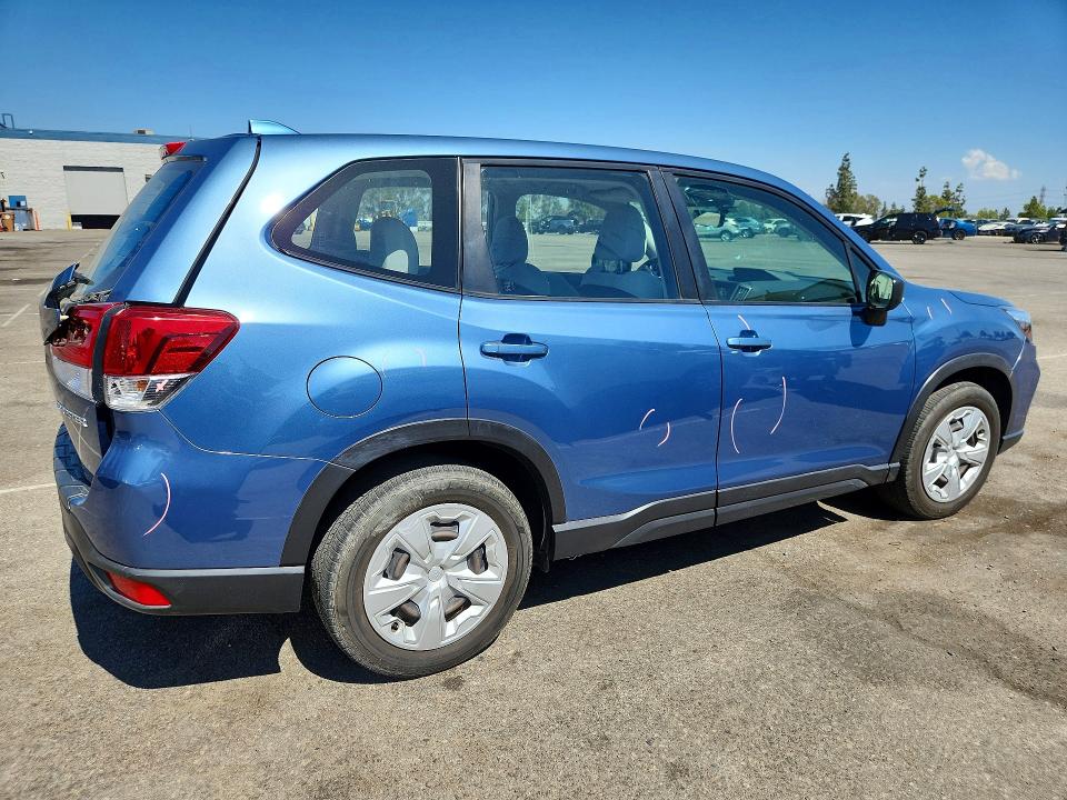 60624256 :رقم المزاد ، JF2SKAAC6MH527874 vin ، 2021 Subaru Forester مزاد بيع