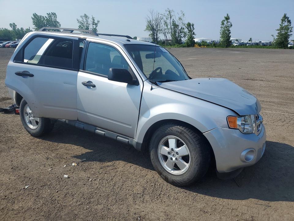 2011 Ford Escape მანქანა იყიდება აუქციონზე, vin: 1FMCU0D73BKB39843, აუქციონის ნომერი: 59587146