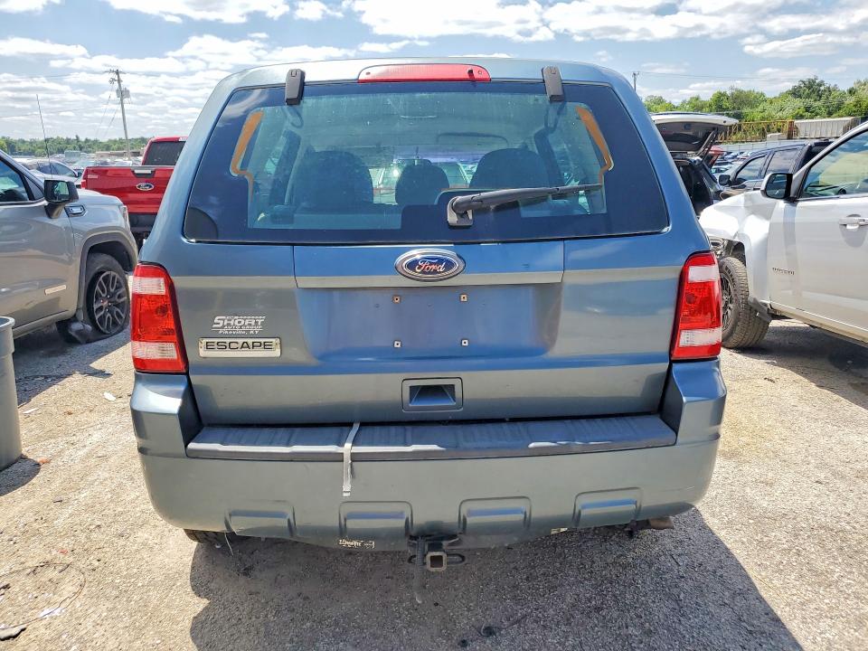 61937056 :رقم المزاد ، 1FMCU9C79AKA02216 vin ، 2010 Ford Escape مزاد بيع