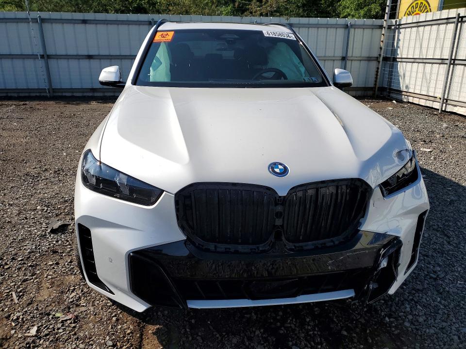 61858036 :رقم المزاد ، 5UX43EU05R9V29323 vin ، 2024 Bmw X5 مزاد بيع