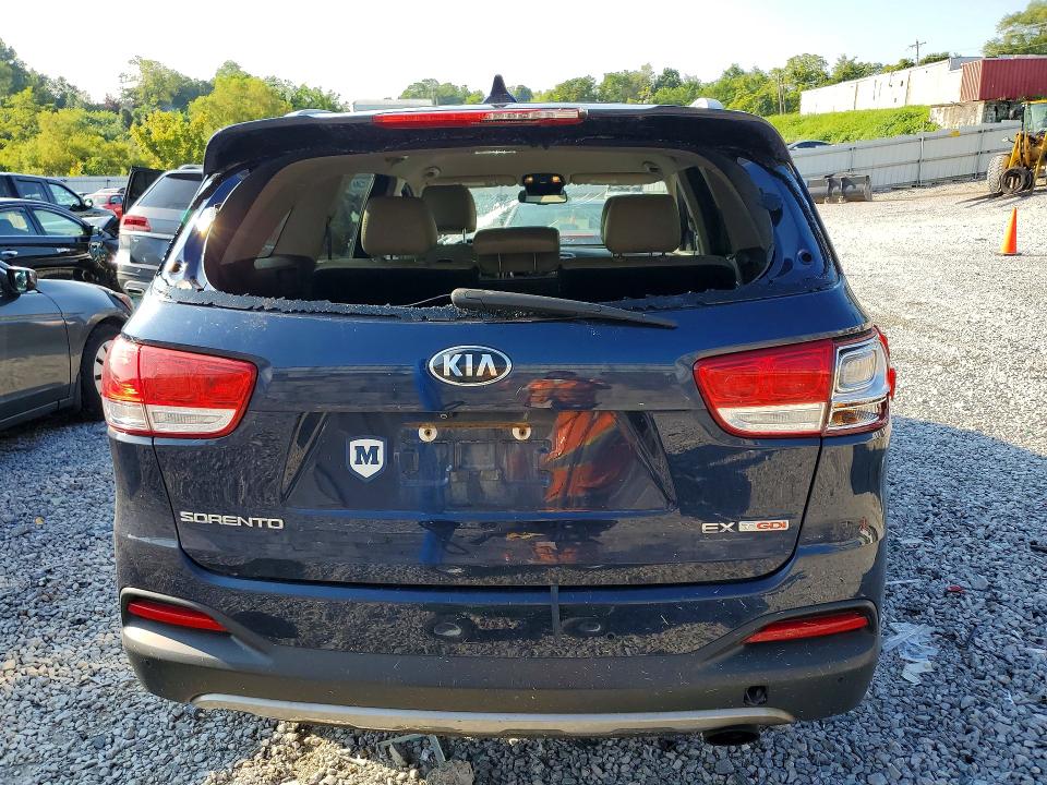 Продаж на аукціоні авто 2017 Kia Sorento, vin: 5XYPH4A15HG264133, номер лоту: 62848526