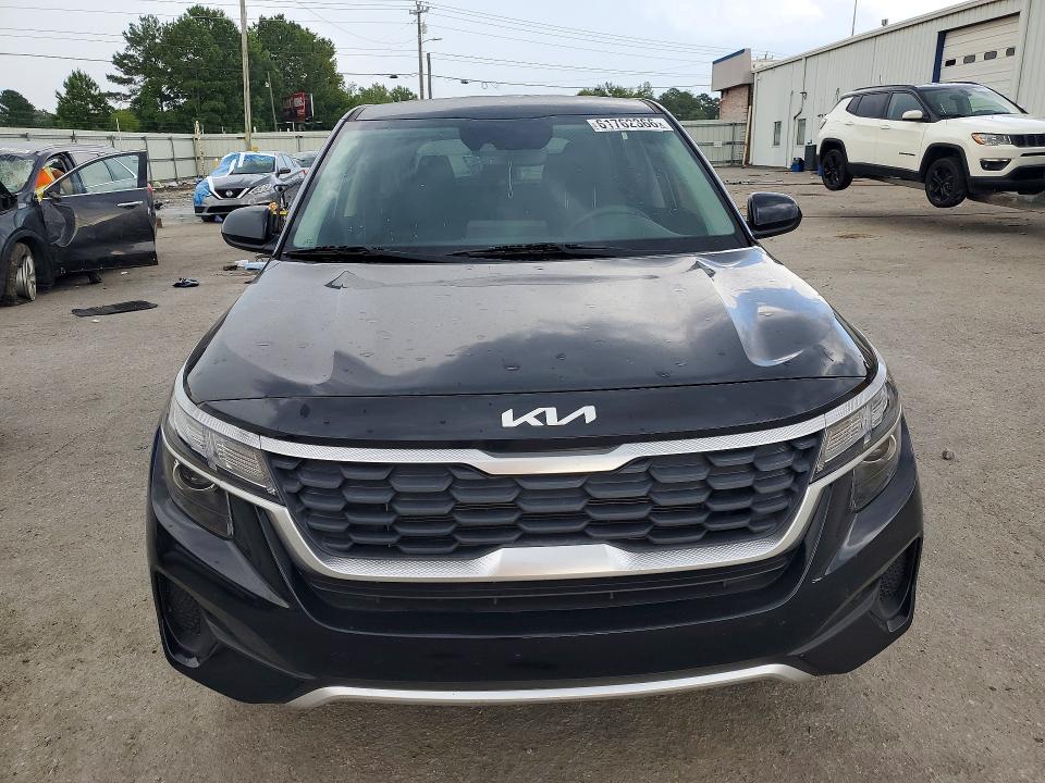 Продажа на аукционе авто 2023 Kia Seltos, vin: KNDEPCAA2P7363024, номер лота: 61762366