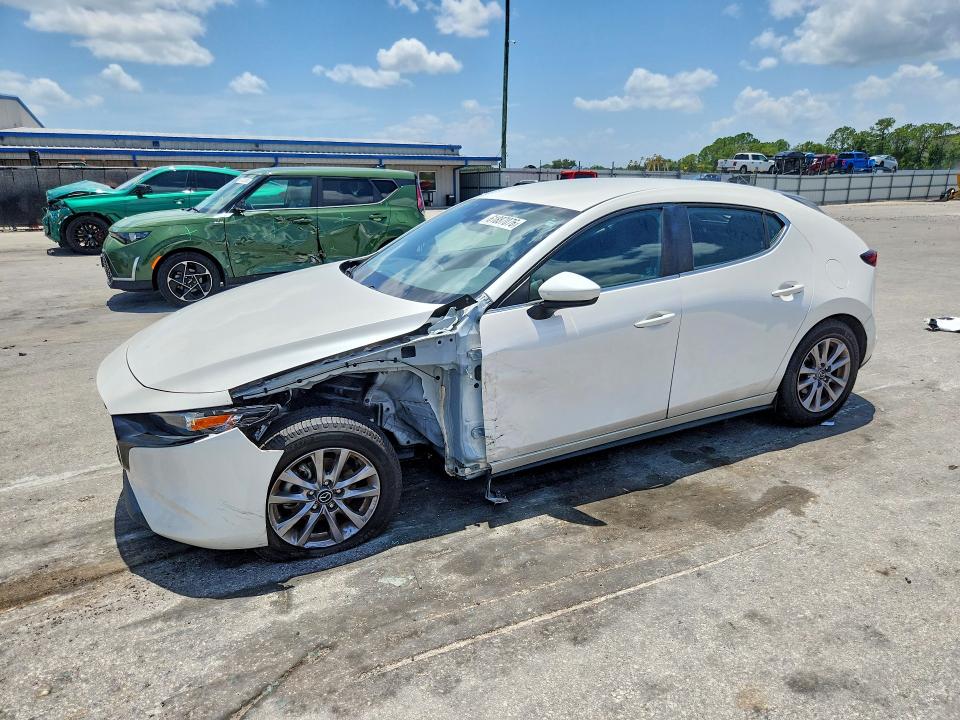 Aukcja sprzedaży 2022 Mazda 3, vin: JM1BPAJLXN1509047, numer aukcji: 61887076