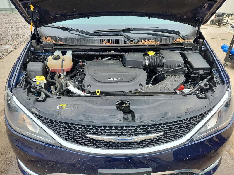 2017 Chrysler Pacifica მანქანა იყიდება აუქციონზე, vin: 2C4RC1BG8HR816955, აუქციონის ნომერი: 61414306