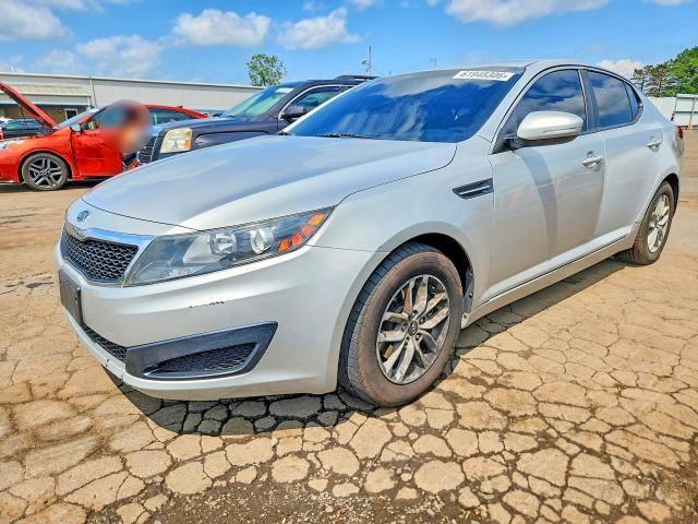2011 Kia Optima მანქანა იყიდება აუქციონზე, vin: KNAGM4A74B5065152, აუქციონის ნომერი: 61948306