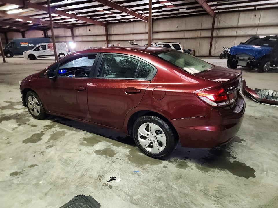 62111176 :رقم المزاد ، 2HGFB2F51FH557167 vin ، 2015 Honda Civic مزاد بيع