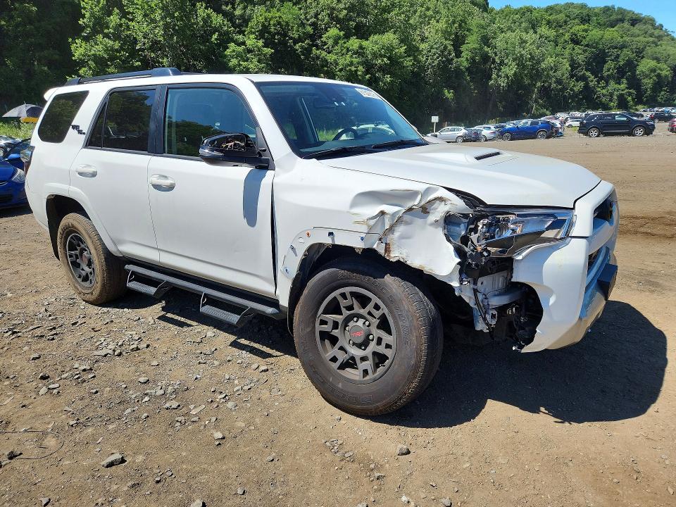Продаж на аукціоні авто 2024 Toyota 4runner, vin: JTERU5JR1R6222638, номер лоту: 61529376