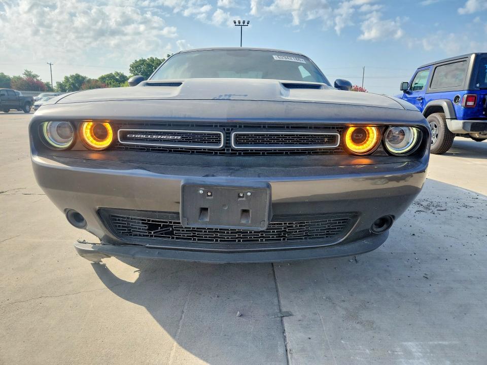 62942186 :رقم المزاد ، 2C3CDZAG7PH554180 vin ، 2023 Dodge Challenger مزاد بيع