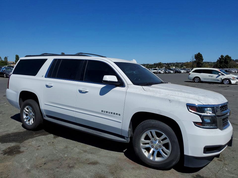 Продаж на аукціоні авто 2015 Chevrolet Suburban, vin: 1GNSCJKC1FR639836, номер лоту: 61168056
