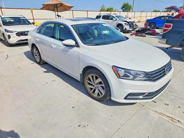 Продаж на аукціоні авто 2018 Volkswagen Passat, vin: 1VWBA7A32JC006158, номер лоту: 61778906