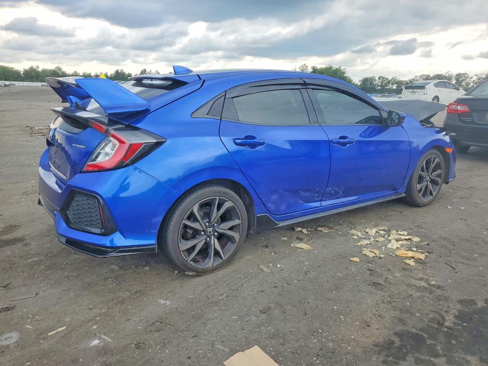 2018 Honda Civic მანქანა იყიდება აუქციონზე, vin: SHHFK7G44JU210673, აუქციონის ნომერი: 59747196