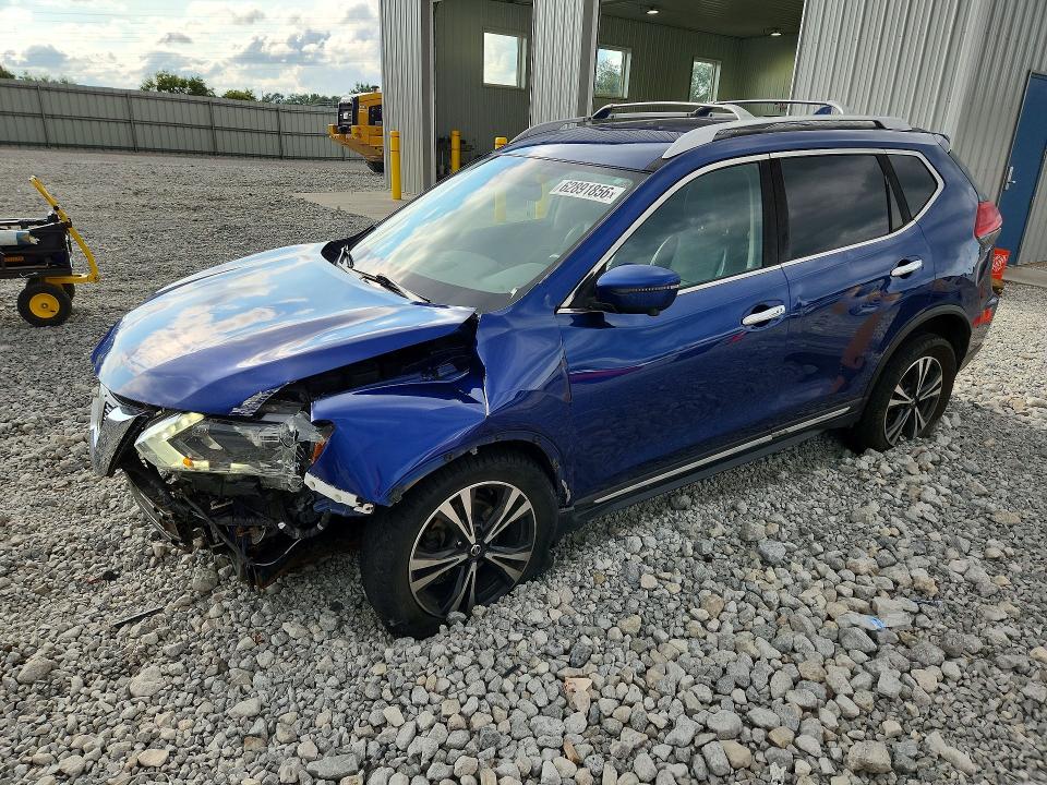 2017 Nissan Rogue მანქანა იყიდება აუქციონზე, vin: JN8AT2MV4HW017362, აუქციონის ნომერი: 62891856