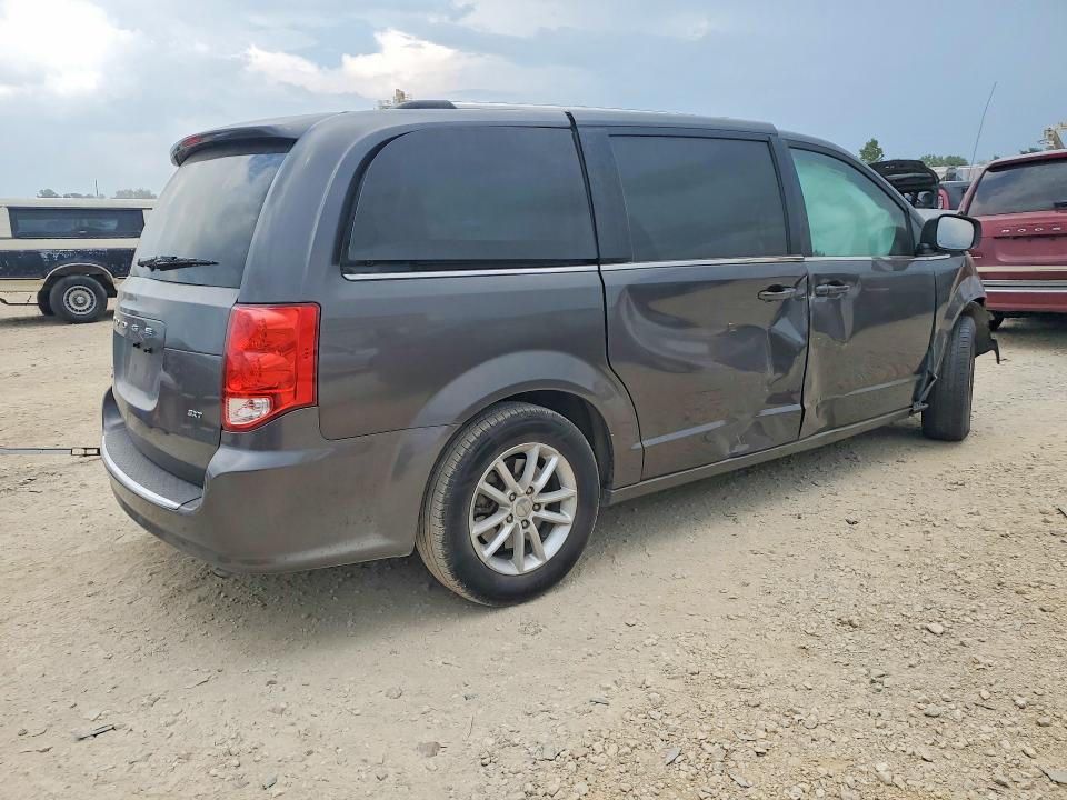 61444576 :رقم المزاد ، 2C4RDGCG5JR298520 vin ، 2018 Dodge Grand Caravan مزاد بيع
