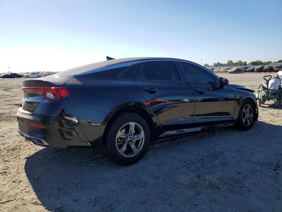 59181856 :رقم المزاد ، 5XXG14J27MG016137 vin ، 2021 Kia K5 مزاد بيع