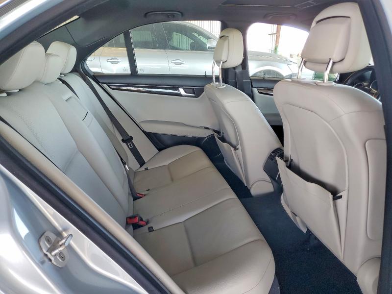 Продажа на аукционе авто 2013 Mercedes-benz C, vin: WDDGF4HB2DA873717, номер лота: 59847206