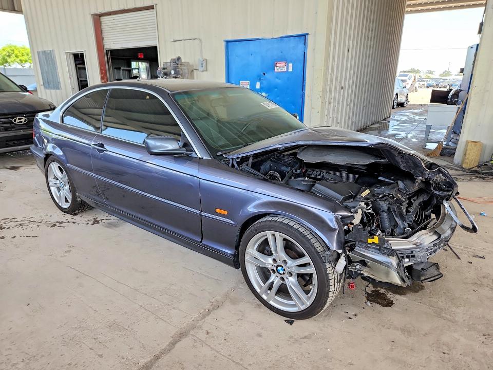 60201796 :رقم المزاد ، WBABN334X2JW51706 vin ، 2002 Bmw 325ci مزاد بيع