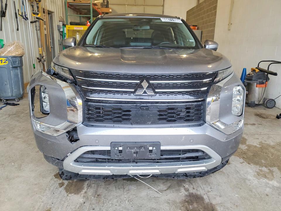 2024 Mitsubishi Outlander მანქანა იყიდება აუქციონზე, vin: JA4J3VA88RZ039161, აუქციონის ნომერი: 60871196