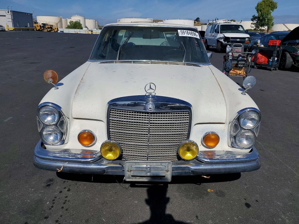59184896 :رقم المزاد ، 10801912051279 vin ، 1970 Mercedes-benz 450 Sl مزاد بيع